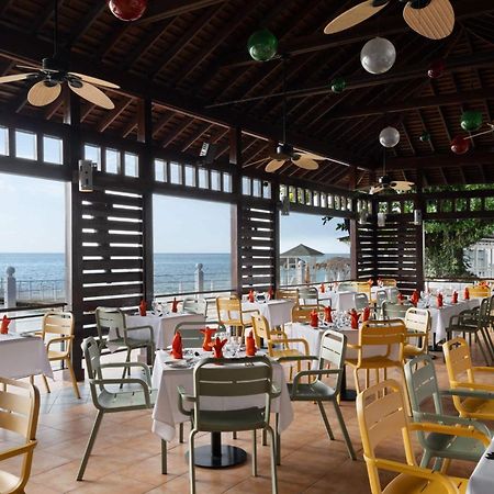 Grand Decameron Montego Beach, A Trademark All-Inclusive Resort Teluk Montego Bagian luar foto